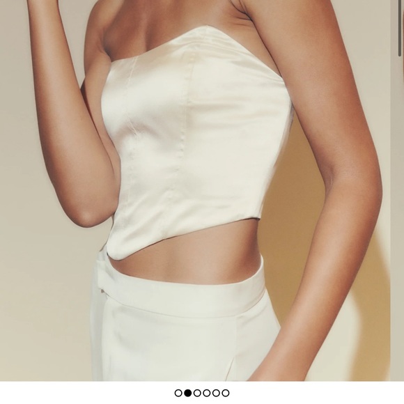 Reformation Maia Silk Top - Picture 2 of 6